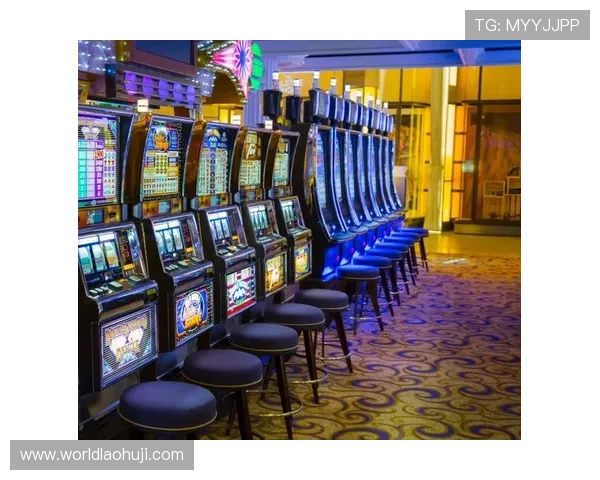 安全可靠的老虎机大全下载渠道推荐让你无忧体验精彩刺激的老虎机游戏